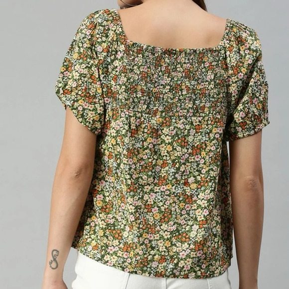 Old Navy Smocked-Yoke Floral-Print Swing Top for Women - Picture 3 of 8